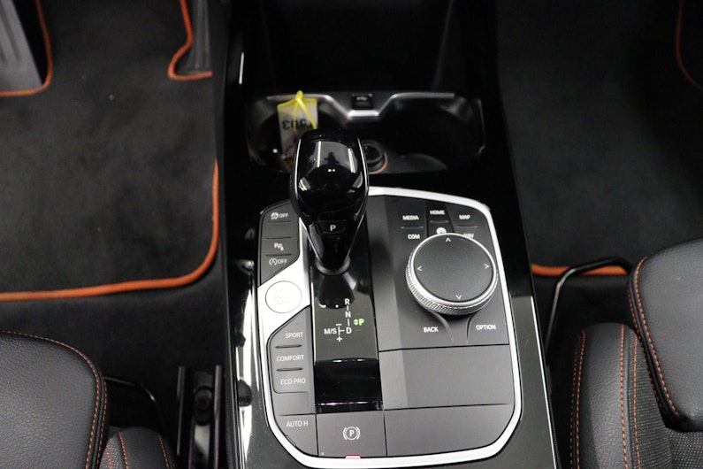 Vehicle image BMW 1 SERIES