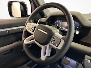 https://vehicle.imgix.net/4085029/0bc10aae-f66d-4b71-bb71-9ad047742134.jpg