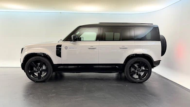 https://vehicle.imgix.net/4085029/3b646c3c-7069-4409-b4eb-45f4764f8842.jpg