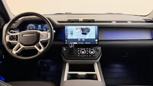 Land Rover Defender 110 2.0 P300e X-Dynamic SE