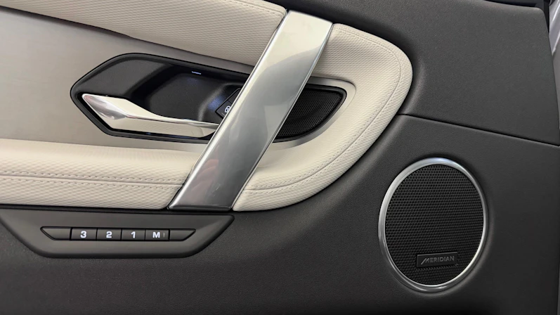 Fahrzeugbild LAND ROVER DISCOVERY SPORT