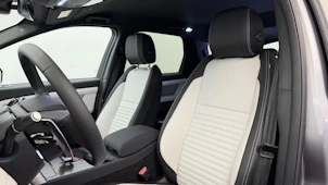 Fahrzeugbild LAND ROVER Discovery Sport 1.5 T 270e Landmark