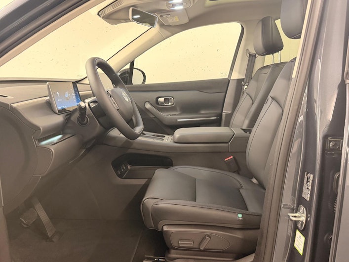 Vehicle image LEAPMOTOR C10