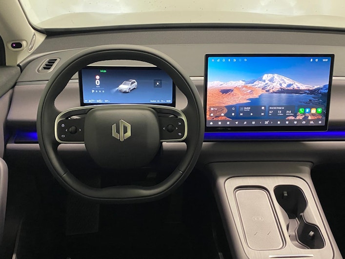 Vehicle image LEAPMOTOR C10