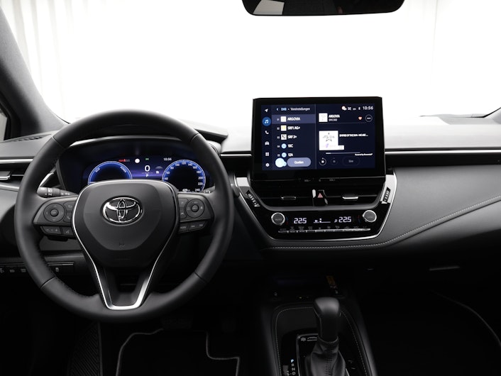 Vehicle image TOYOTA COROLLA