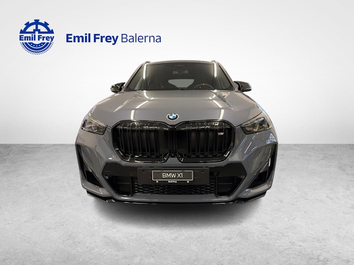 Vehicle image BMW X1