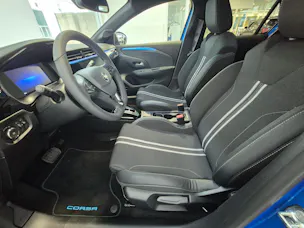 Opel Corsa 1.2 T Hybrid Sporthilfe