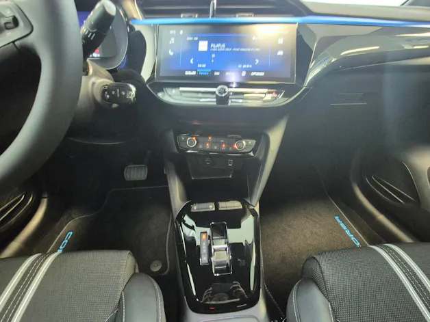 Opel Corsa 1.2 T Hybrid Sporthilfe