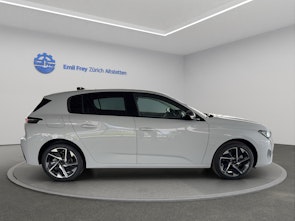 Vehicle image PEUGEOT 308 1.2 Hybrid Allure
