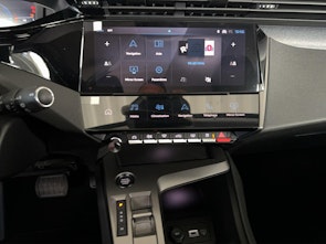 Vehicle image PEUGEOT 308 1.2 Hybrid Allure