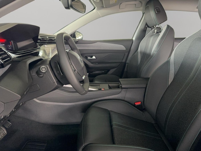 Vehicle image PEUGEOT 308