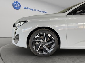 Vehicle image PEUGEOT 308 1.2 Hybrid Allure