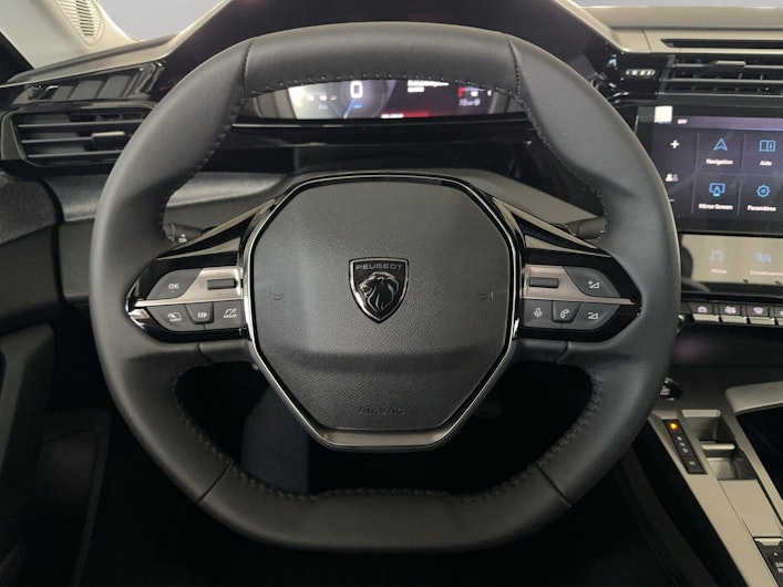 Vehicle image PEUGEOT 308