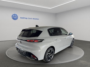 Vehicle image PEUGEOT 308 1.2 Hybrid Allure