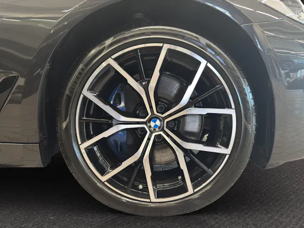 BMW 530e xDrive M Sport