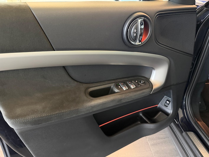 Vehicle image MINI COUNTRYMAN