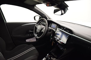 Vehicle image OPEL Corsa 1.2 T Hybrid Sporthilfe