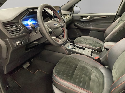 FORD Kuga 2.5 Hybrid ST-Line X 4x4 2