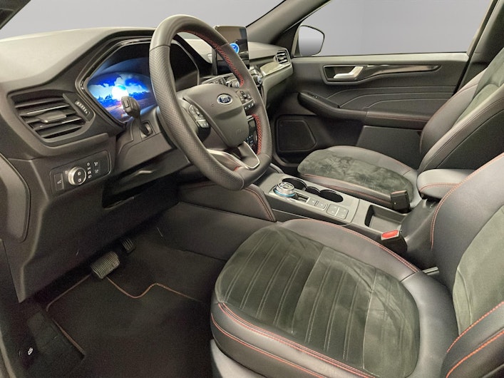 Vehicle image FORD KUGA