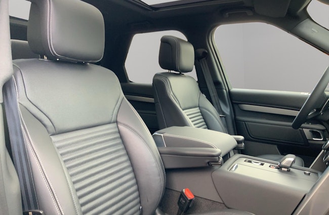 Vehicle image 2 Vehicle image 2