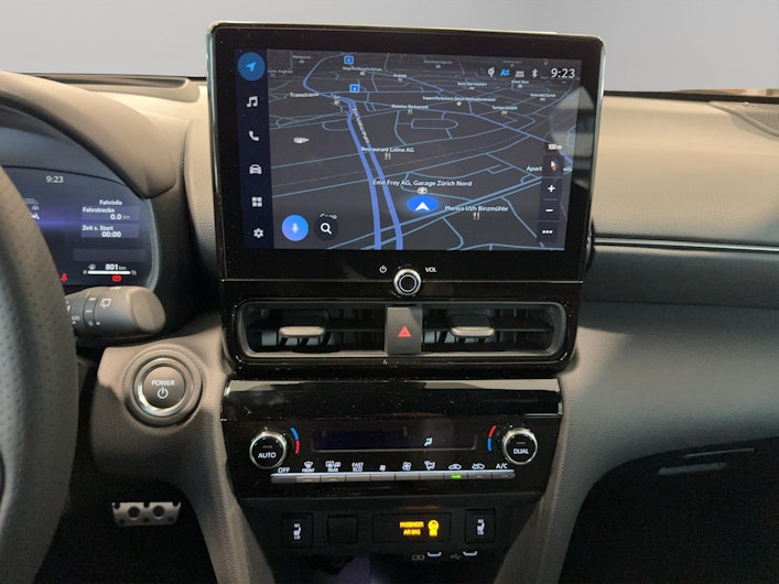 Vehicle image TOYOTA YARIS CROSS