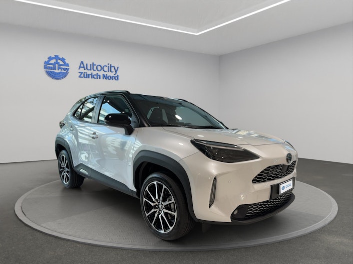 Vehicle image TOYOTA YARIS CROSS