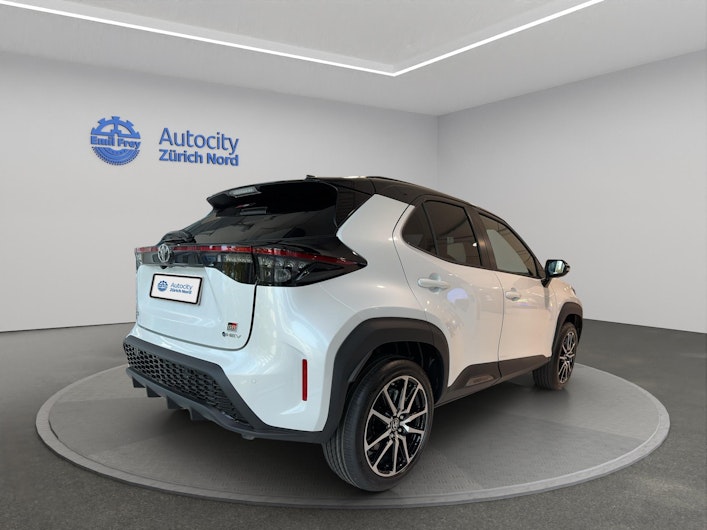 Vehicle image TOYOTA YARIS CROSS