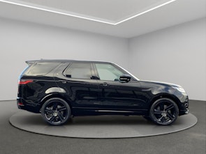 Vehicle image LAND ROVER Discovery 3.0 D I6 350 Dynamic SE