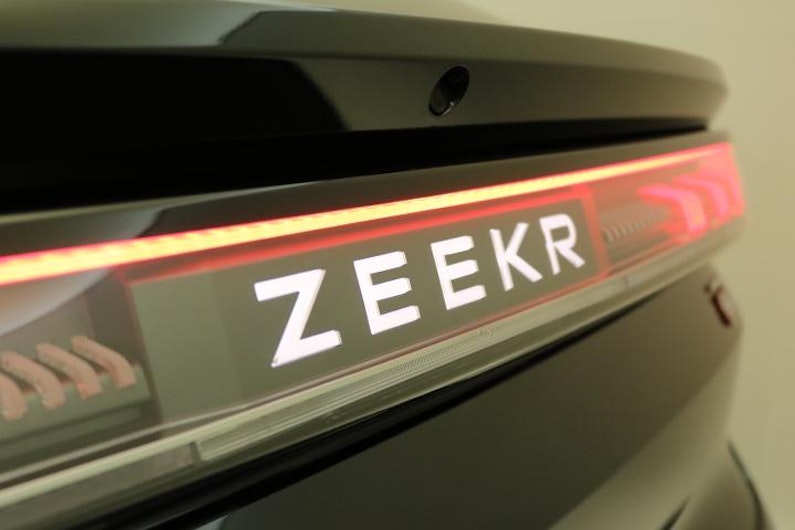 Vehicle image ZEEKR 001