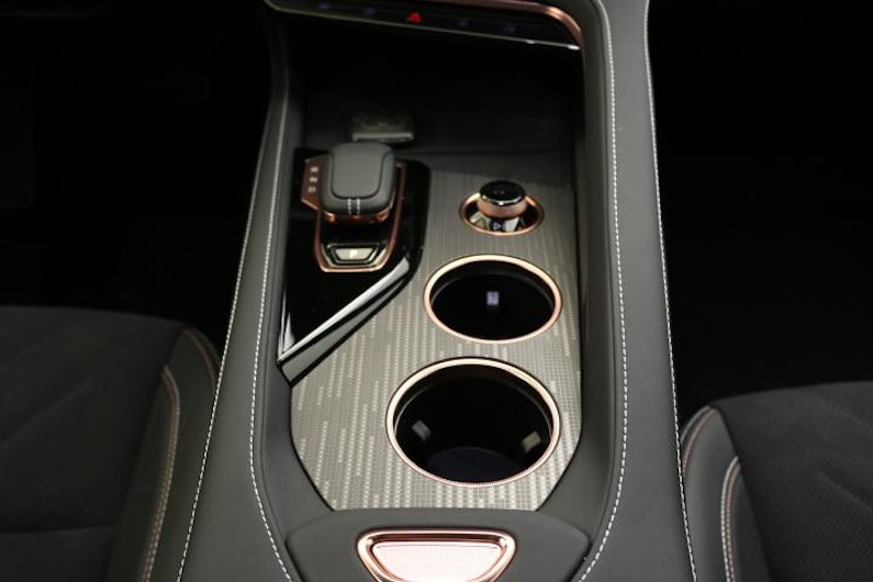 Vehicle image ZEEKR 001