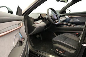 Vehicle image ZEEKR 001 Privilege AWD