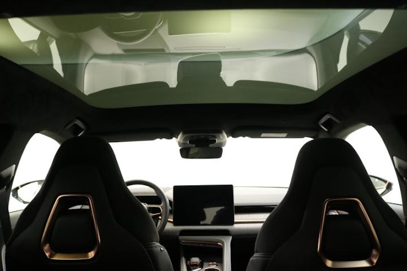 Vehicle image ZEEKR 001