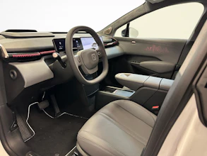 https://vehicle.imgix.net/4085412/cf869701-aec7-42fe-83e6-ebe1fa2bff27.jpg