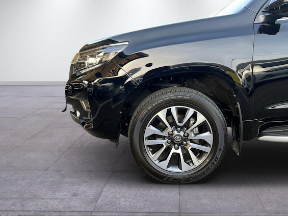 Vehicle image 2 Vehicle image 2