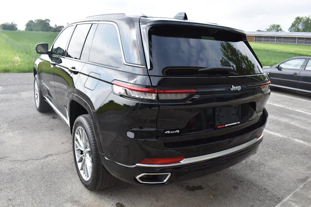 Jeep Grand Cherokee Summit 5.7 Hemi AWD