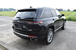 Jeep Grand Cherokee Summit 5.7 Hemi AWD