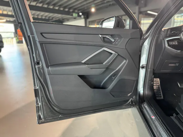 Audi Q3 Sportback 35 TFSI S line Attraction S-tronic