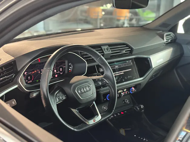 Audi Q3 Sportback 35 TFSI S line Attraction S-tronic