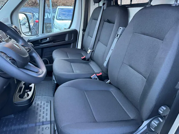 Peugeot Boxer 2.2 HDI 335 L2H2