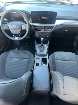 Ford Focus Station Wagon 1.0i EcoB Titan.Edit./155CV/A.