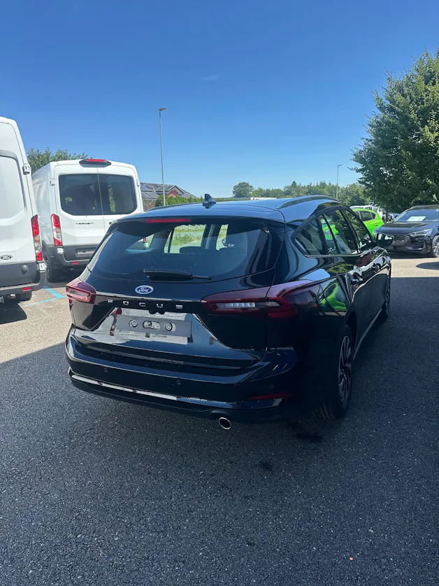 Ford Focus Station Wagon 1.0i EcoB Titan.Edit./155CV/A.