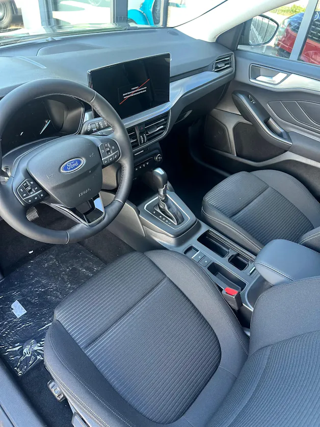 Ford Focus Station Wagon 1.0i EcoB Titan.Edit./155CV/A.