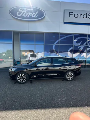 Ford Focus Station Wagon 1.0i EcoB Titan.Edit./155CV/A.