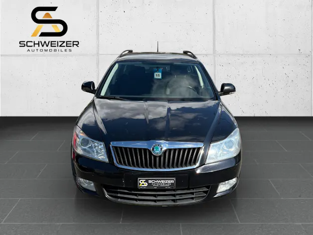 Škoda Octavia Combi 1.8 TSI Ambition"TOURNE SUR 3 CYLINDRES"