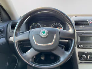 Škoda Octavia Combi 1.8 TSI Ambition"TOURNE SUR 3 CYLINDRES"