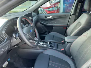 Ford Kuga 2.5 Plug-in Hybrid ST-Lin PHEV/FWD