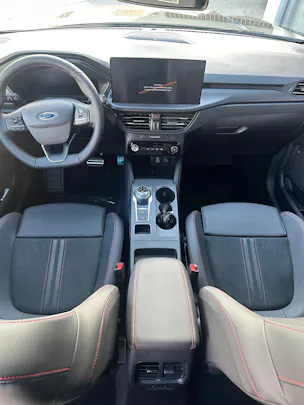 Ford Kuga 2.5 Plug-in Hybrid ST-Lin PHEV/FWD