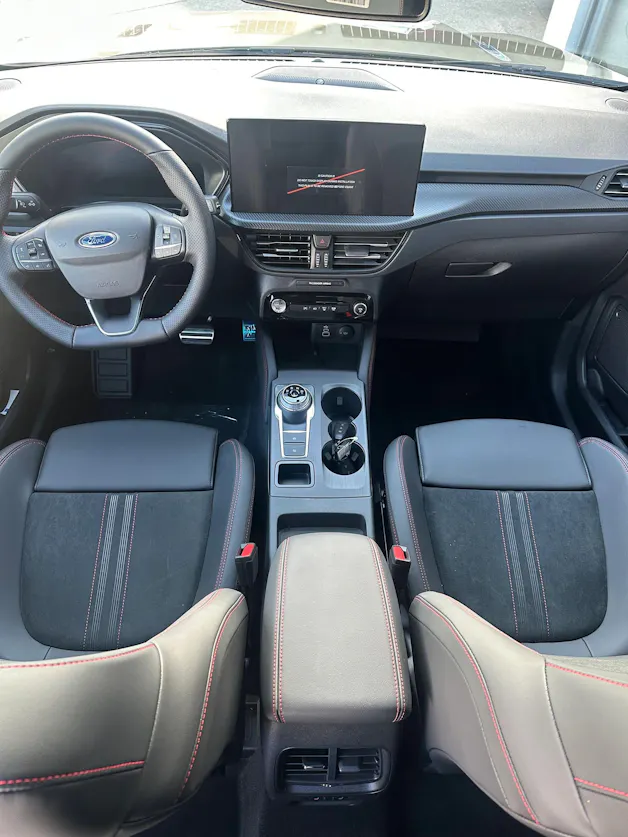 Ford Kuga 2.5 Plug-in Hybrid ST-Lin PHEV/FWD