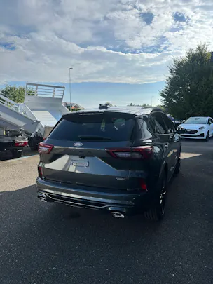 Ford Kuga 2.5 Plug-in Hybrid ST-Lin PHEV/FWD