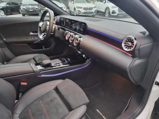 Mercedes-Benz CLA SB 250 AMG Line 4M 7G